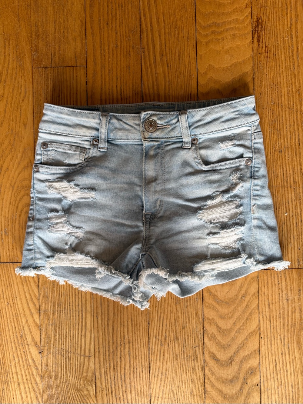 American Eagle Outfitters Light Blue Distressed Denim shortie shorts